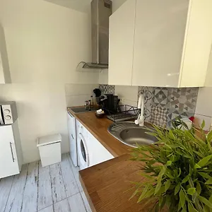 Proche De La De L'almanarre Appartement Hyères